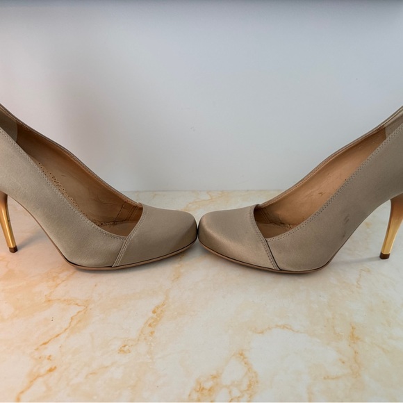 Stella McCartney olive green satin pumps. 38/8-8.5 - Picture 2 of 7